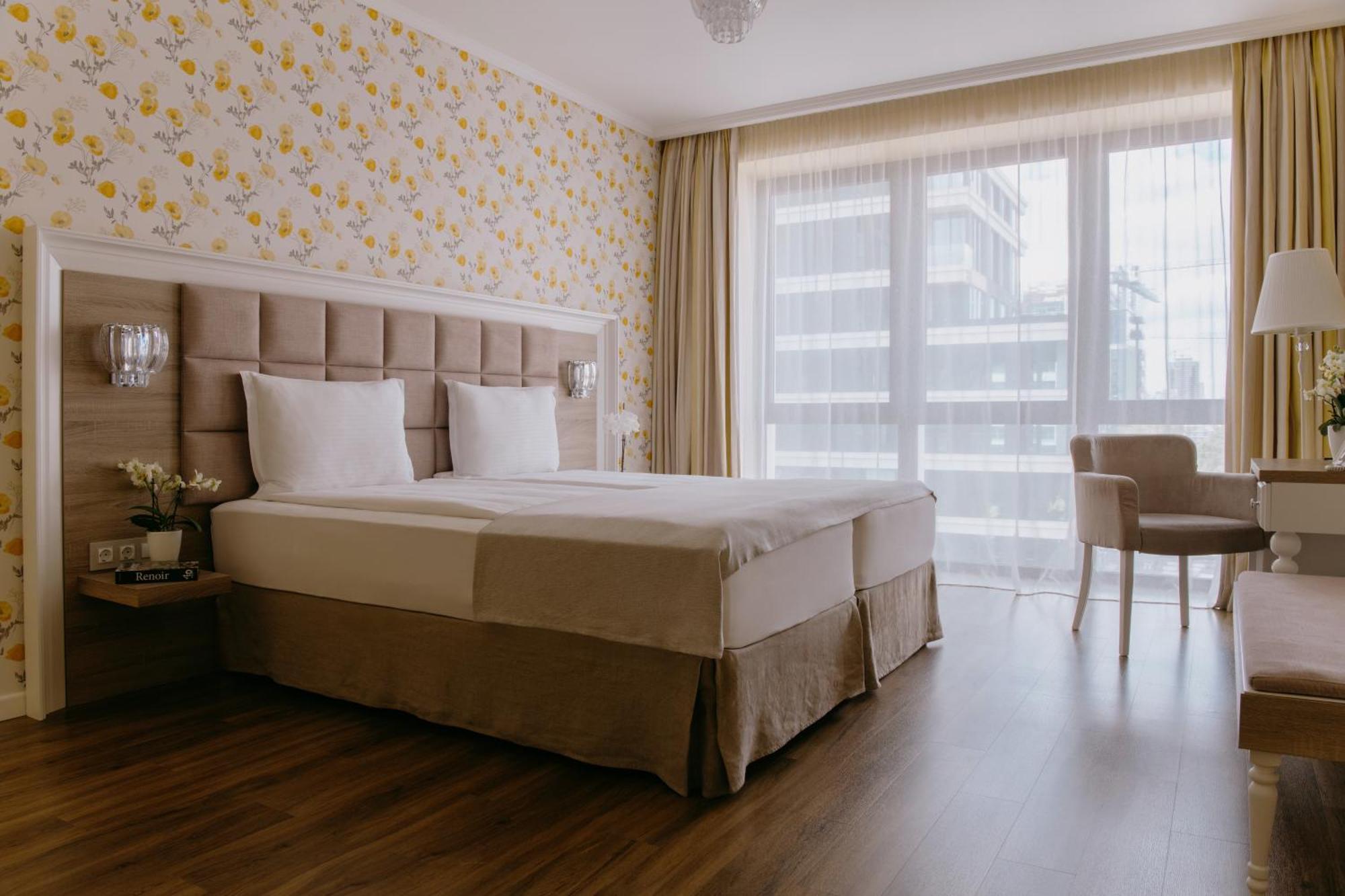 Impresamente Art Hotel Sofia Luaran gambar