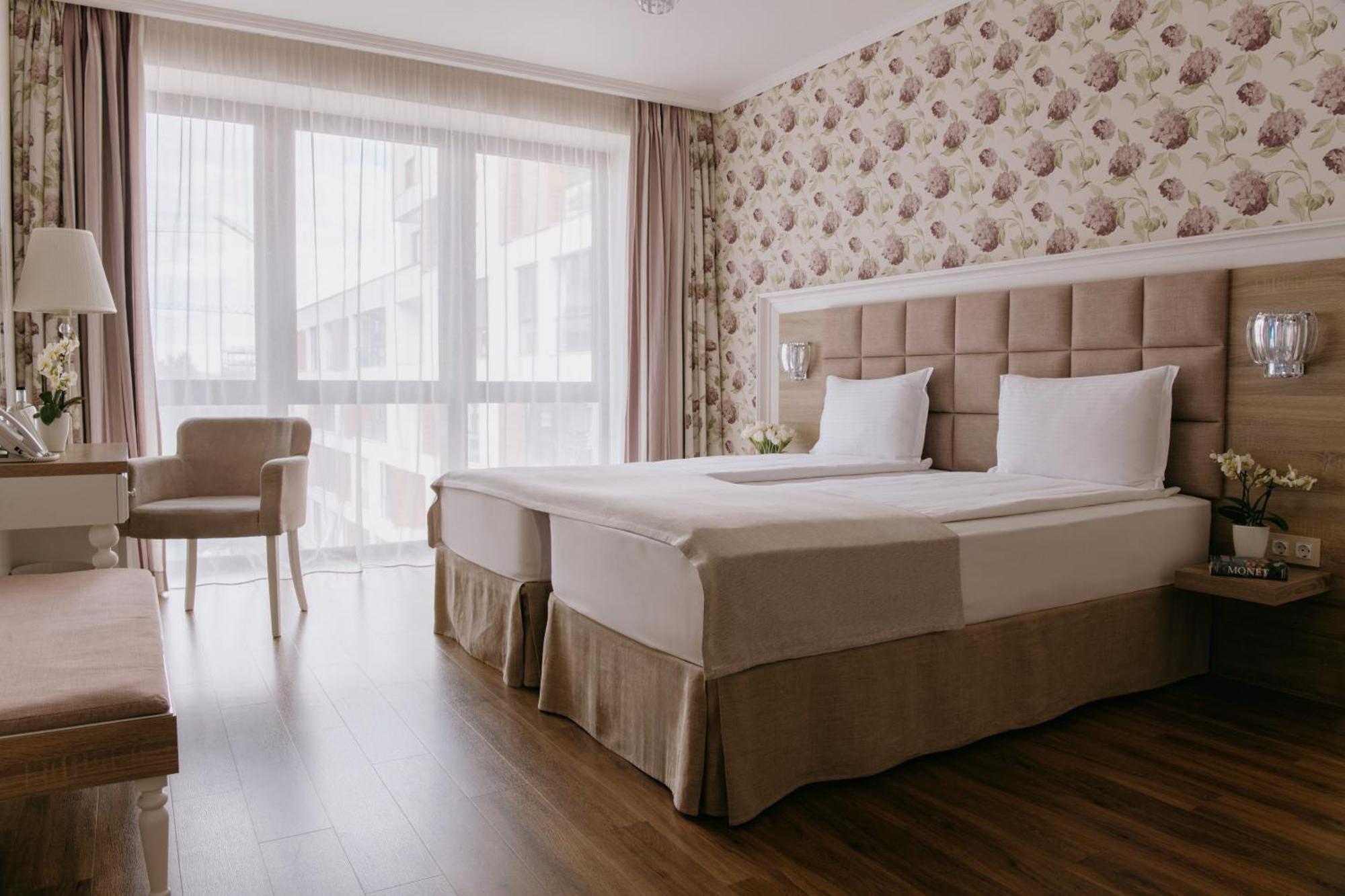 Impresamente Art Hotel Sofia Luaran gambar