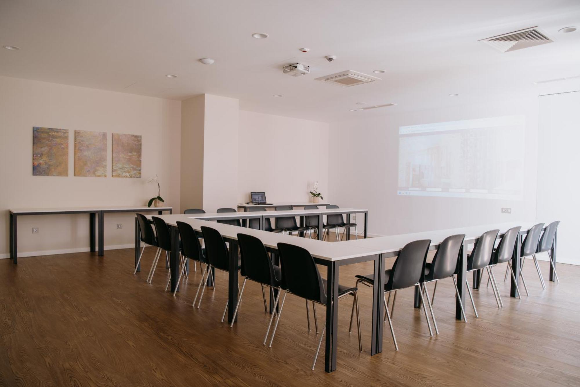 Impresamente Art Hotel Sofia Luaran gambar
